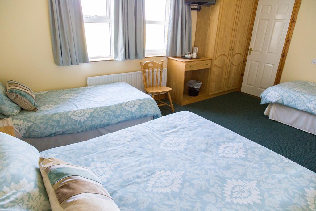 Doherty'S Country Accommodation Ballyliffin Room photo