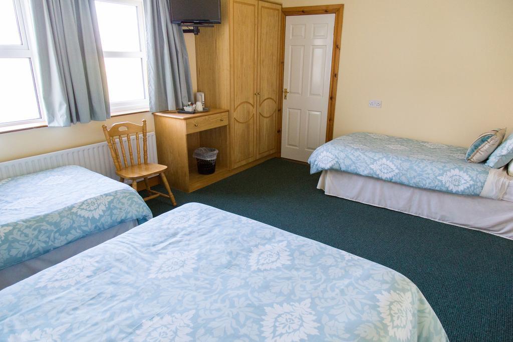 Doherty'S Country Accommodation Ballyliffin Room photo