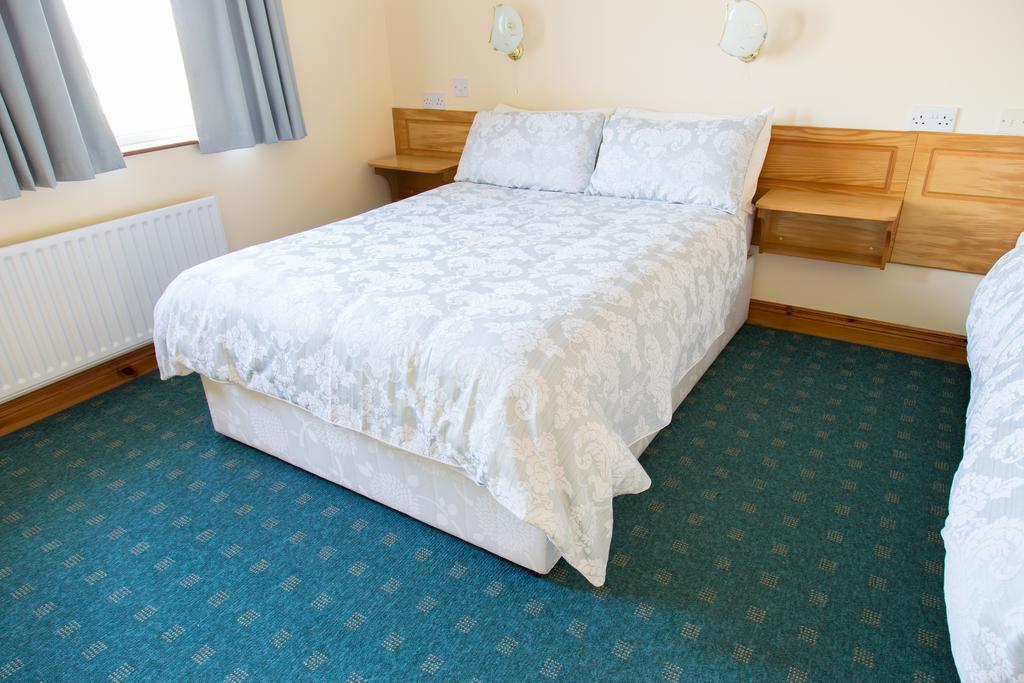 Doherty'S Country Accommodation Ballyliffin Room photo